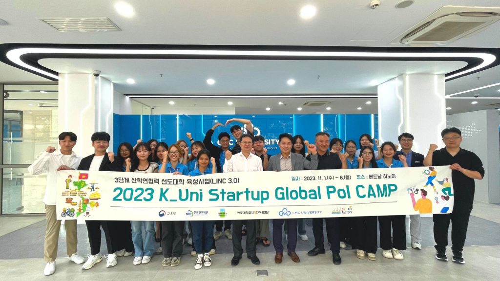 YES! Camp x Hà Nội 2023 truyền cảm hứng cho sinh viên đánh phỏm
 trở thành doanh nhân toàn cầu