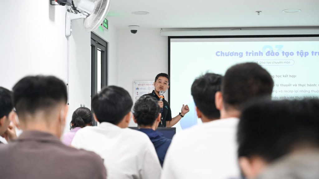 Sinh viên Công nghệ Thông tin sẵn sàng cho Chương trình thực tập “Fresher Program” tại công ty CMC Global